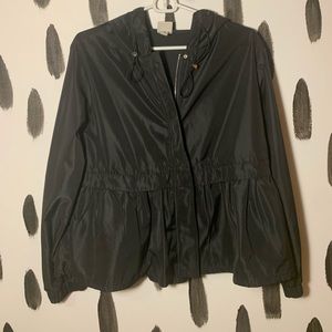Black raincoat/light jacket